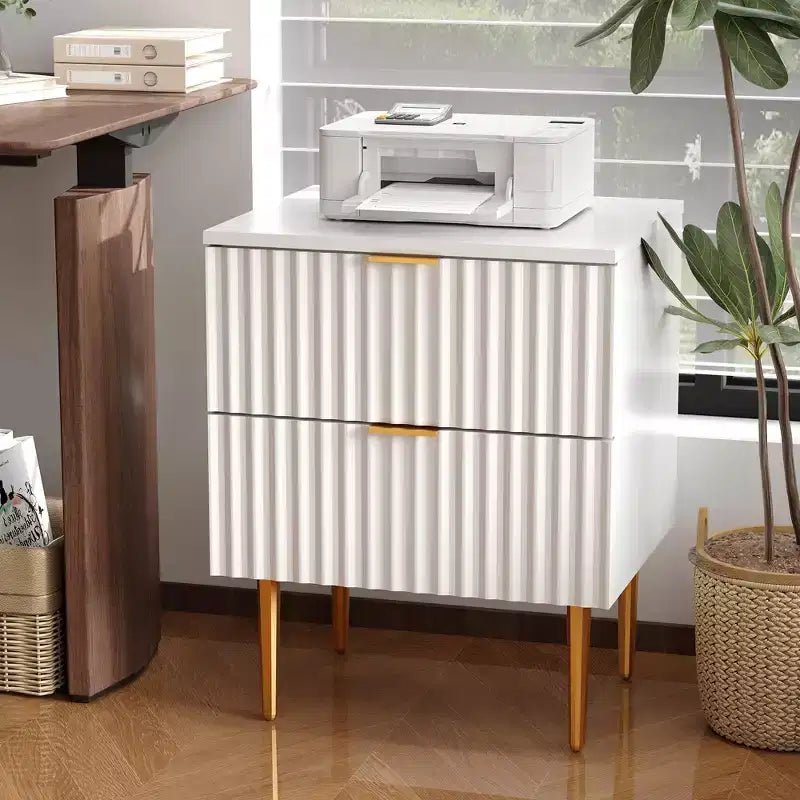 1 comodino moderno scanalato con stazione di ricarica e 2 cassetti, comodino oro e legno, tavolino piccolo con porte USB e prese per la camera da letto