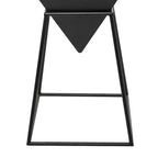 Tavolino moderno triangolare in metallo | Struttura in ferro nero e piano in legno
