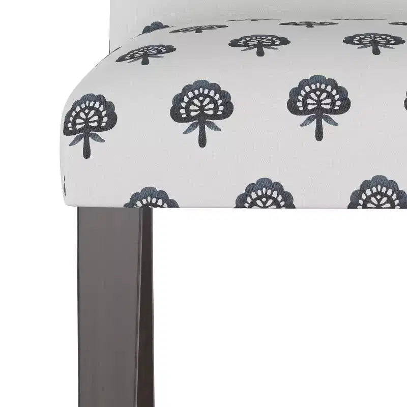 Sedia da pranzo imbottita Camel Back | Schienale alto in cotone e legno di Hevea